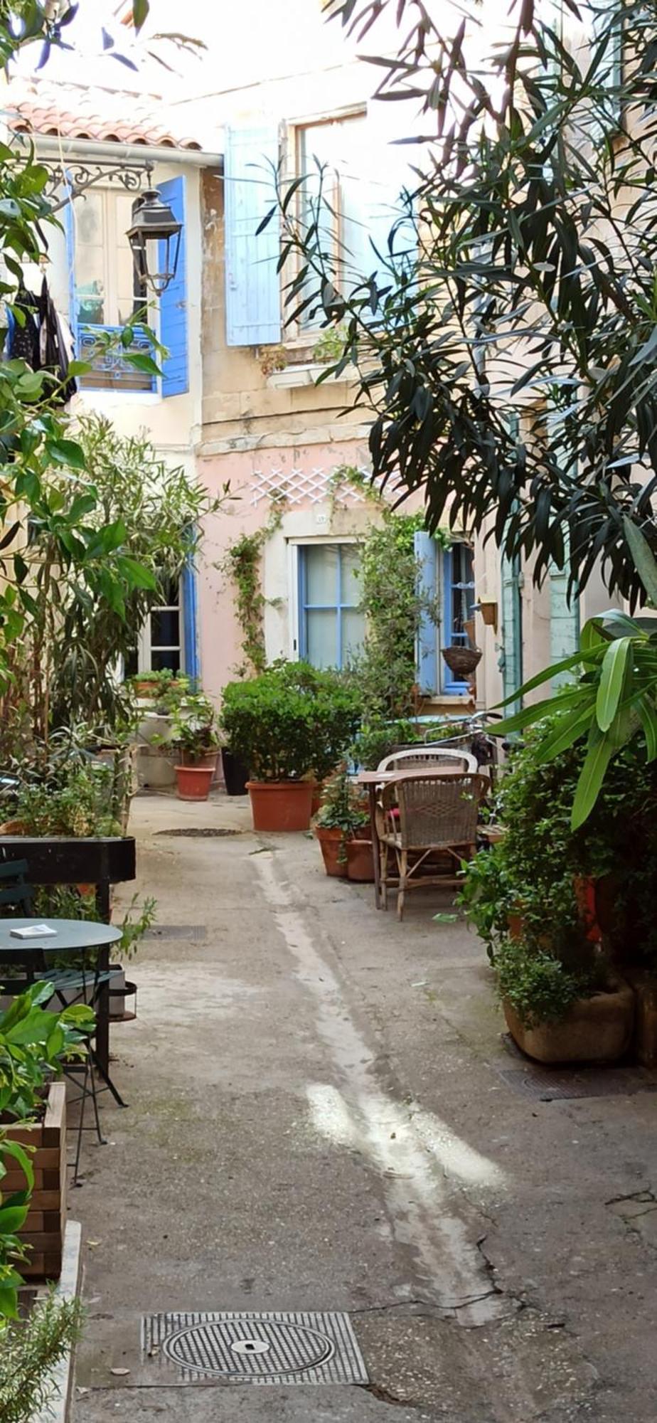 L'Appartement De La Roquette Centre Historique Arlés Exterior foto